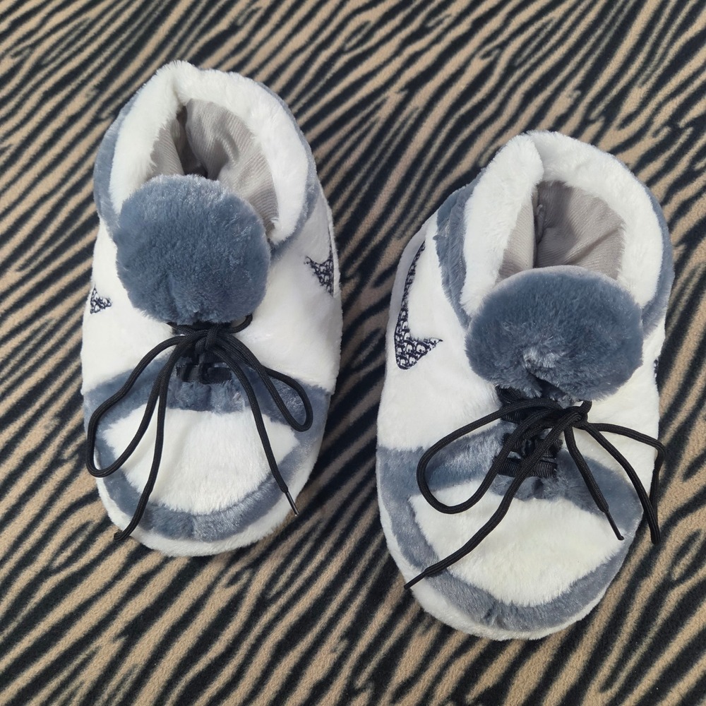 NWOT Puffy Dior Grey White Plush Sneaker Slippers Novelty House Shoes 36-44 - Picture 2 of 7
